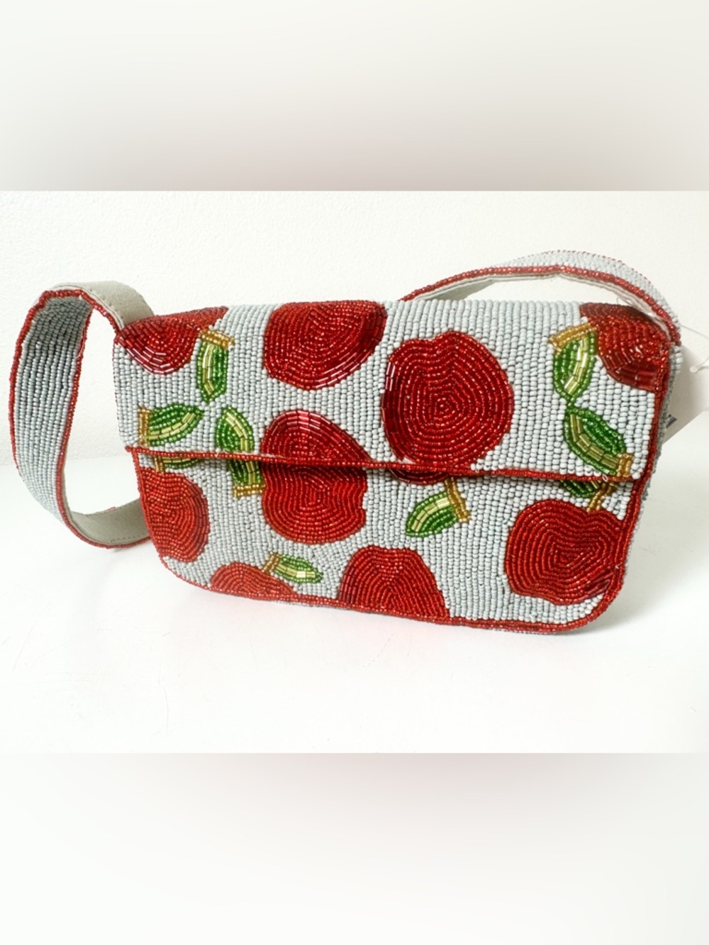 Anthropologie The Fiona Beaded Bag Icon Edition Apples NWT - Picture 4 of 12